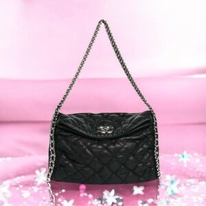 💕CHANEL Quilted Washed Lambskin Chain Around Tote Black Silver-Tone Hardware
